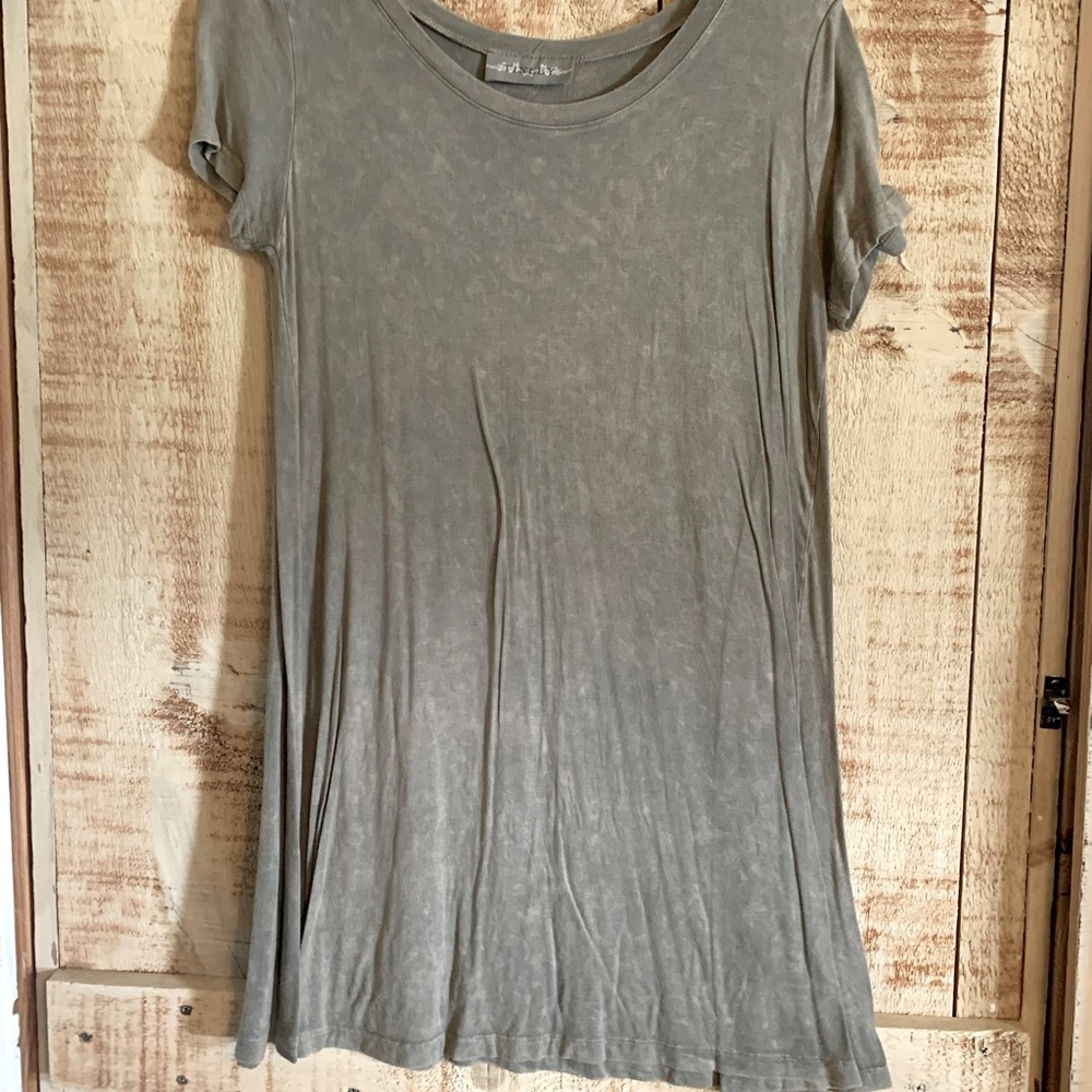 Green cotton Tilley t shirt dress